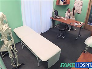 FakeHospital doctor gets wonderful patients poon raw