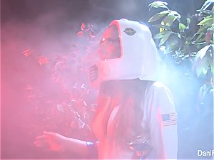Astronaut Dani Daniels vs. the Cherie DeVille 2000